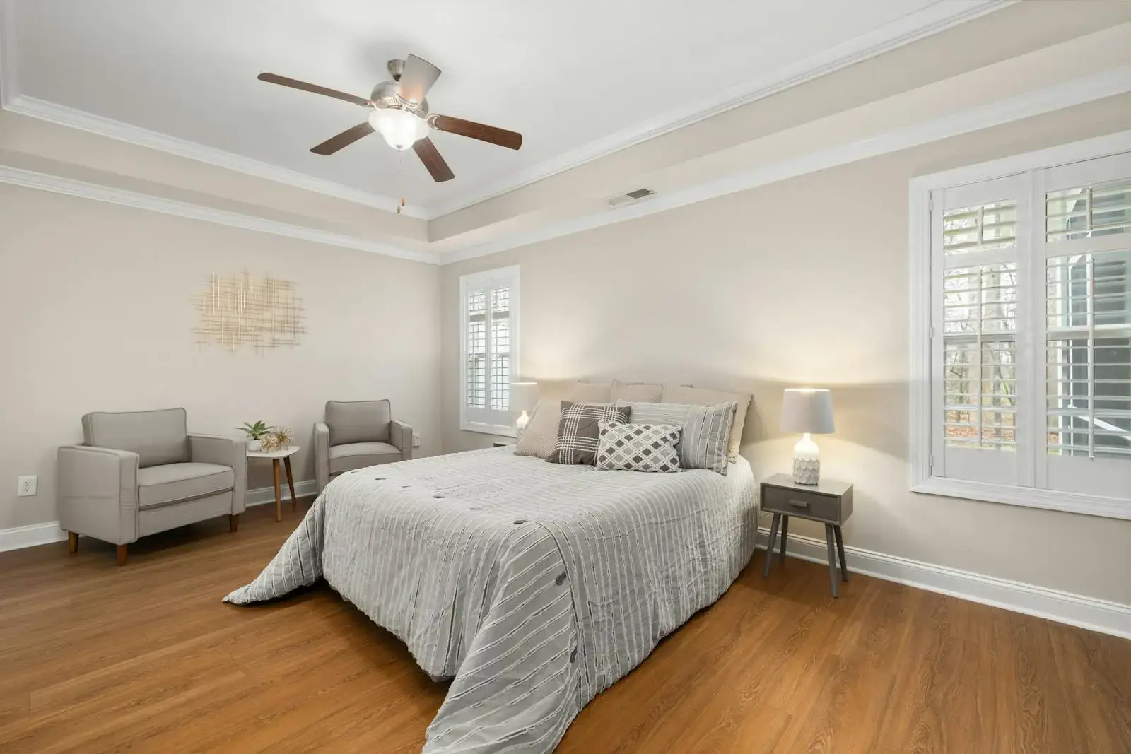 Bedroom Laminate